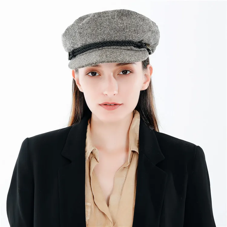 

Autumn and Winter New Japanese and Korean Sweet Series Travel Fashion Pure Beret Duck Tongue Cap