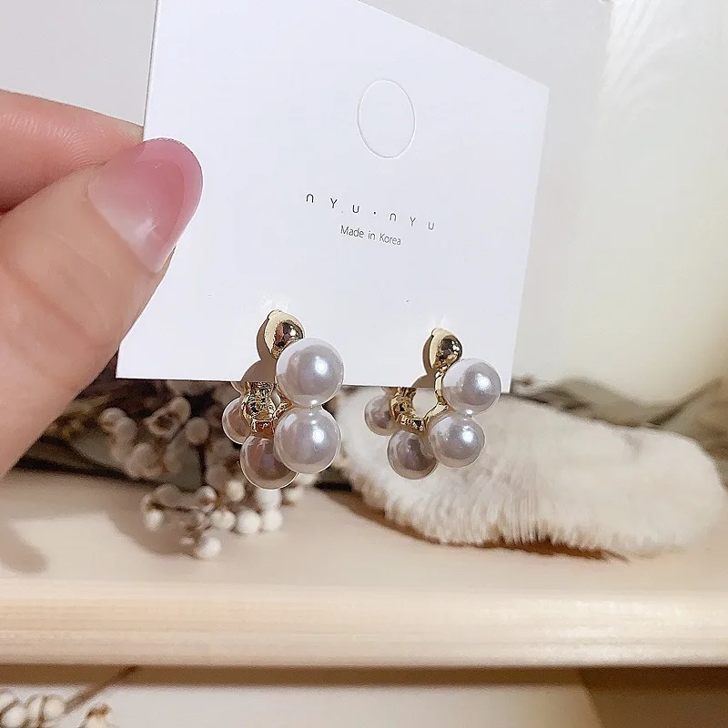 Elegant Celebrity Metal Korean Pearl Earrings For Woman Fashion Jewelry 2021 New Luxury Wedding Party Girl's Unusual Earrings - Image 4