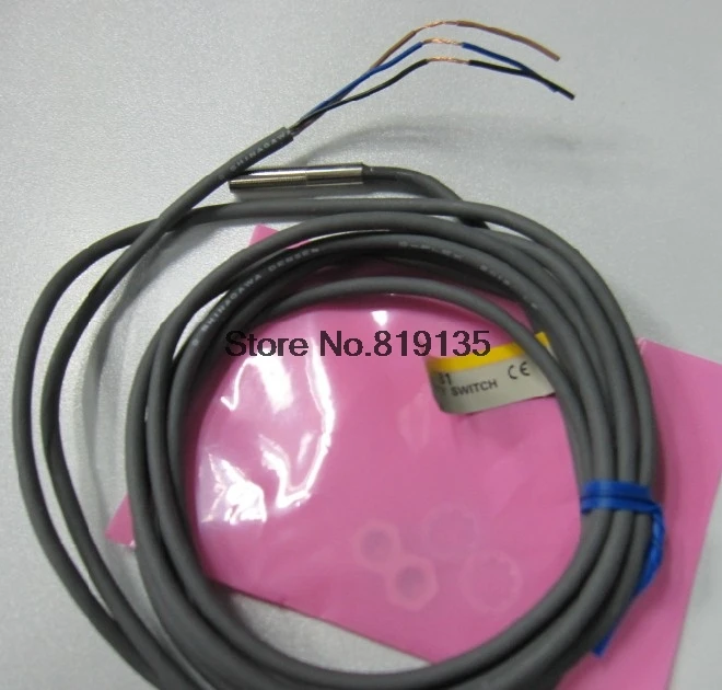

In stock!!! E2E-X1B2 Proximity switch sensor Free Shipping