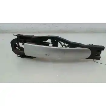 

3B0837205G HANDLE OUTER FRONT RIGHT SKODA OCTAVIA SALOON (1U2)