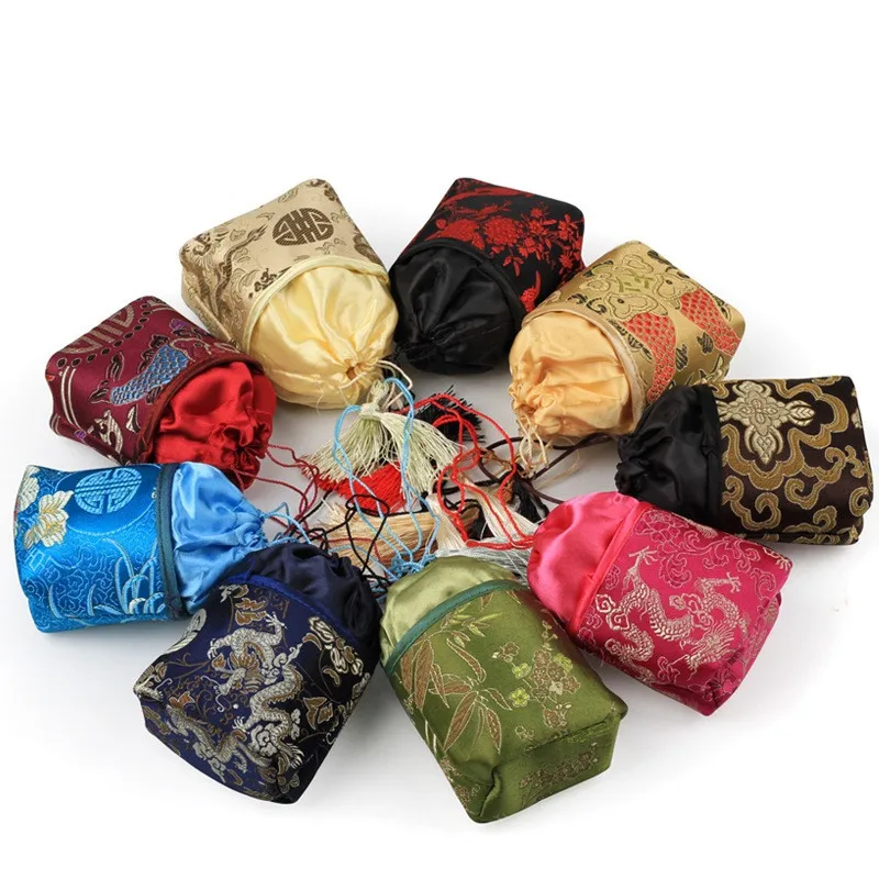

7*5*13CM Silk Brocade Jewelry Pouch Bag Drawstring Coin Purse Flower Embroidery Tassel Decor Gifts Bags Pouches