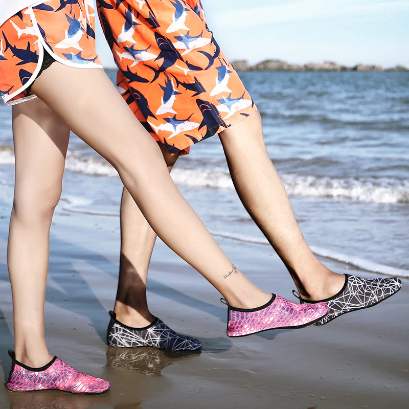 Мягкая водонепроницаемая обувь; Летняя мужская и женская общая обувь; пляжные шлепанцы; Женская обувь в стиле ретро; сандалии для плавания