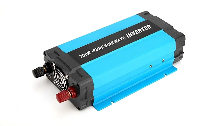 pure sine wave power solar inverter 700W intelligent charger for home and PV system
