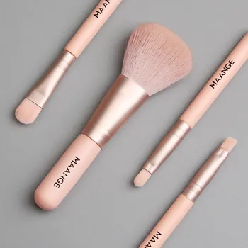

4Pcs Mini Makeup Brush Set With Micro Crystal Hair Powder Blush EyeShadow Eyeliner Lip Multifunctional Soft Makeup Blender Brush