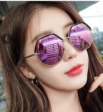 

5792 2020 hot new light Sunglasses large frame fashion glasses