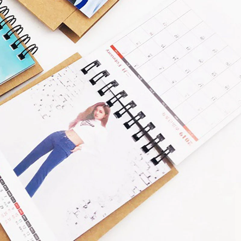 Новинка Kpop Мода BLACKPINK Настольный календарь фото шаблоны для рисования календарь