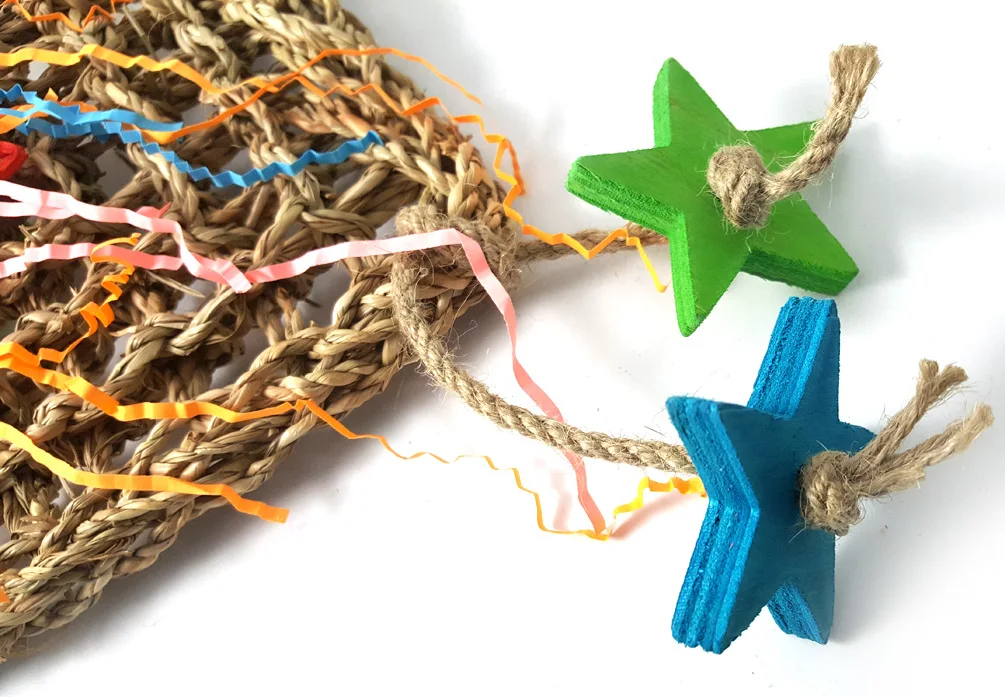 В игрушка-попугай мелкие принадлежности для домашних животных повесить соломы укус бумага для рисования трансграничной продуктов