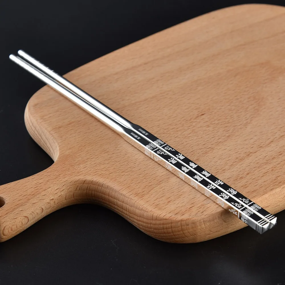 银筷家和万事兴