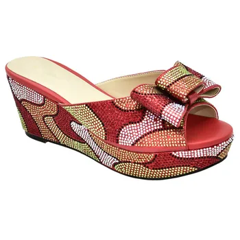 

Luxury Shoe Women 2020 Italian In Women High Quality African Wedding Shoes Decorated with Rhinestone Wedding Shoes Bride Cristal