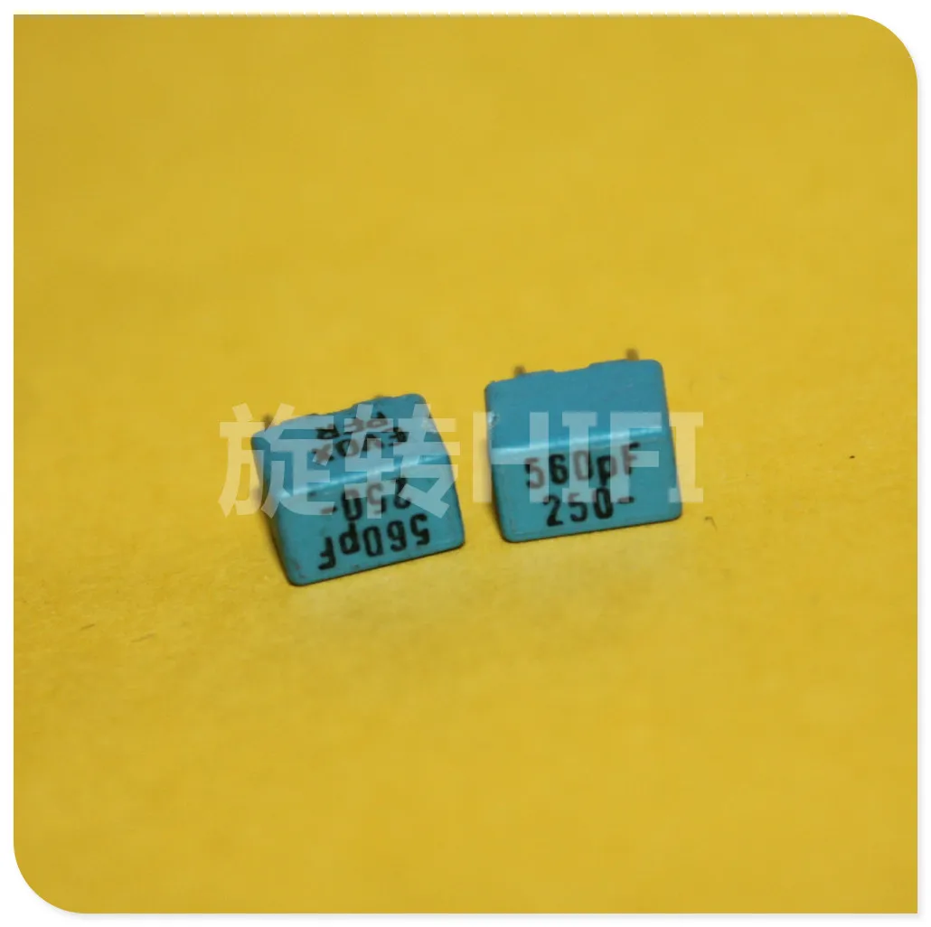 Новинка 20 шт. пленка EVOX PFR5 560PF 250 В P5MM MKP 561/250 пленочная EVOX-RIFA PFR 561 560PF/250 0.56NF 0 00056 мкФ |