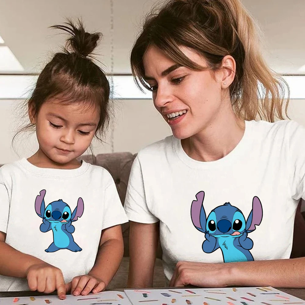 Famliy Look-Camiseta con cuello redondo para niños, camiseta Vintage con estampado de Lilo & Stitch, ropa de calle informal Unisex, camiseta para niños, Top de moda