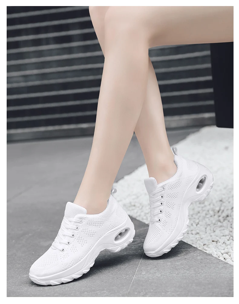 Walking Shoes 2021 New Women Breathable Casual Shoes Outdoor Light Weight Frenulum Casual Walking Platform Ladies Sneakers Black