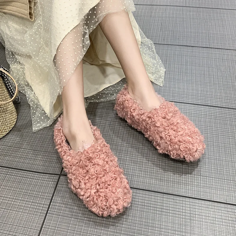 

Plus velvet warm women fur shoes 2019 winter new outside female fashion flats slip on green pink comfort ladies footwear