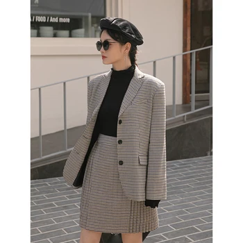 

Women 2 Pieces Sets Plaid Tweed Blazer Jacket and Pleated Skirts Suit 2019 Autumn British Style Skirt Suit Female Outwears