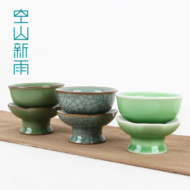 

Empty Mountain Xinyu Longquan Celadon Kung Fu Tea Set Accessories Ceramic Lotus Saucer Tea Strainer Tea Filter Customizable