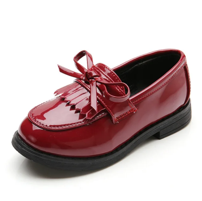 Весенне-Осенняя детская обувь из искусственной кожи для мальчиков и девочек; детские туфли-оксфорды с бахромой; Брендовая обувь на плоской подошве с бахромой и бантом - Цвет: RED WINE