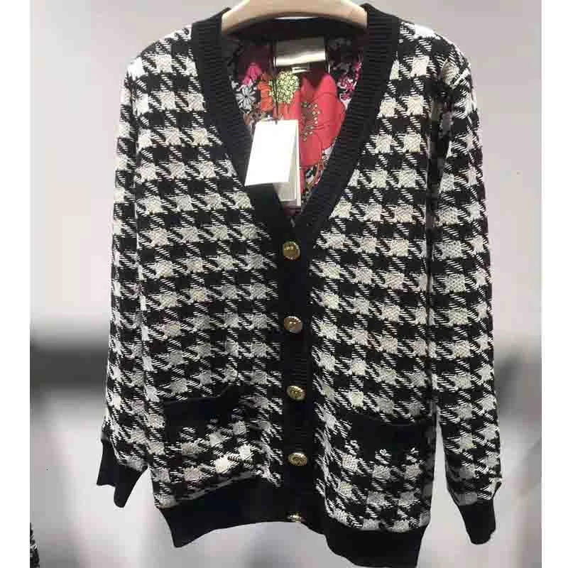 

Cosmicchic Winter Women's Houndstooth Knitted Jacket Cashmere Cardigan Sweater Coat Antelope Button Floral Print Silk Linling