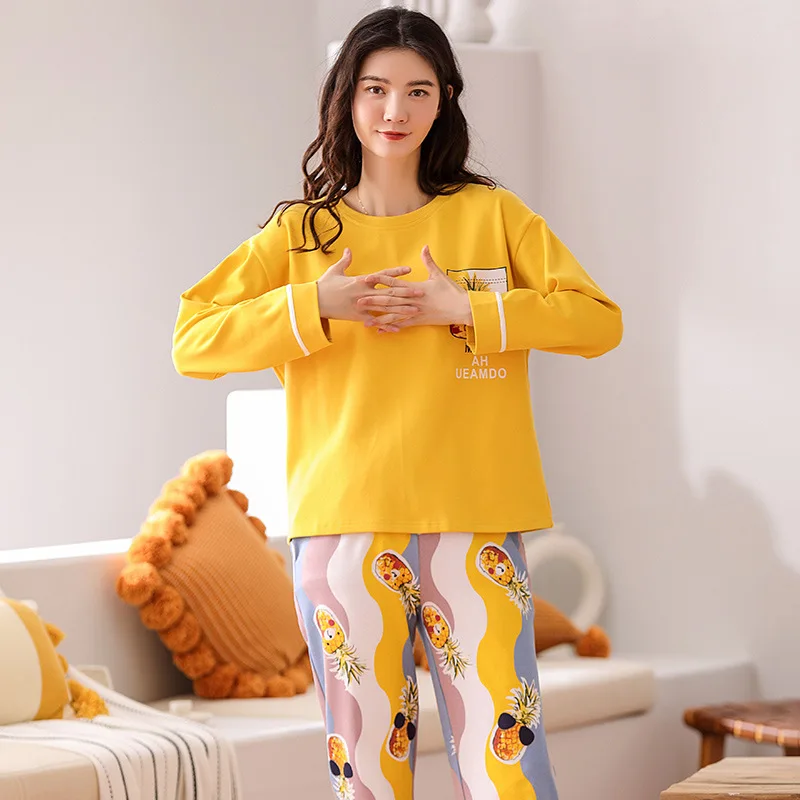 

Autumn / Winter 2020 New Girl Cartoon Penguin Print Cotton Round Neck Pullover Set Korean Loose Women's Pajamas