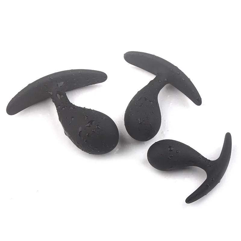 12373887478_897085765