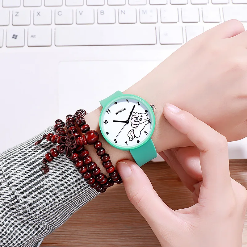 Рисунок 6 - Милые детские кварцевые часы карамельных