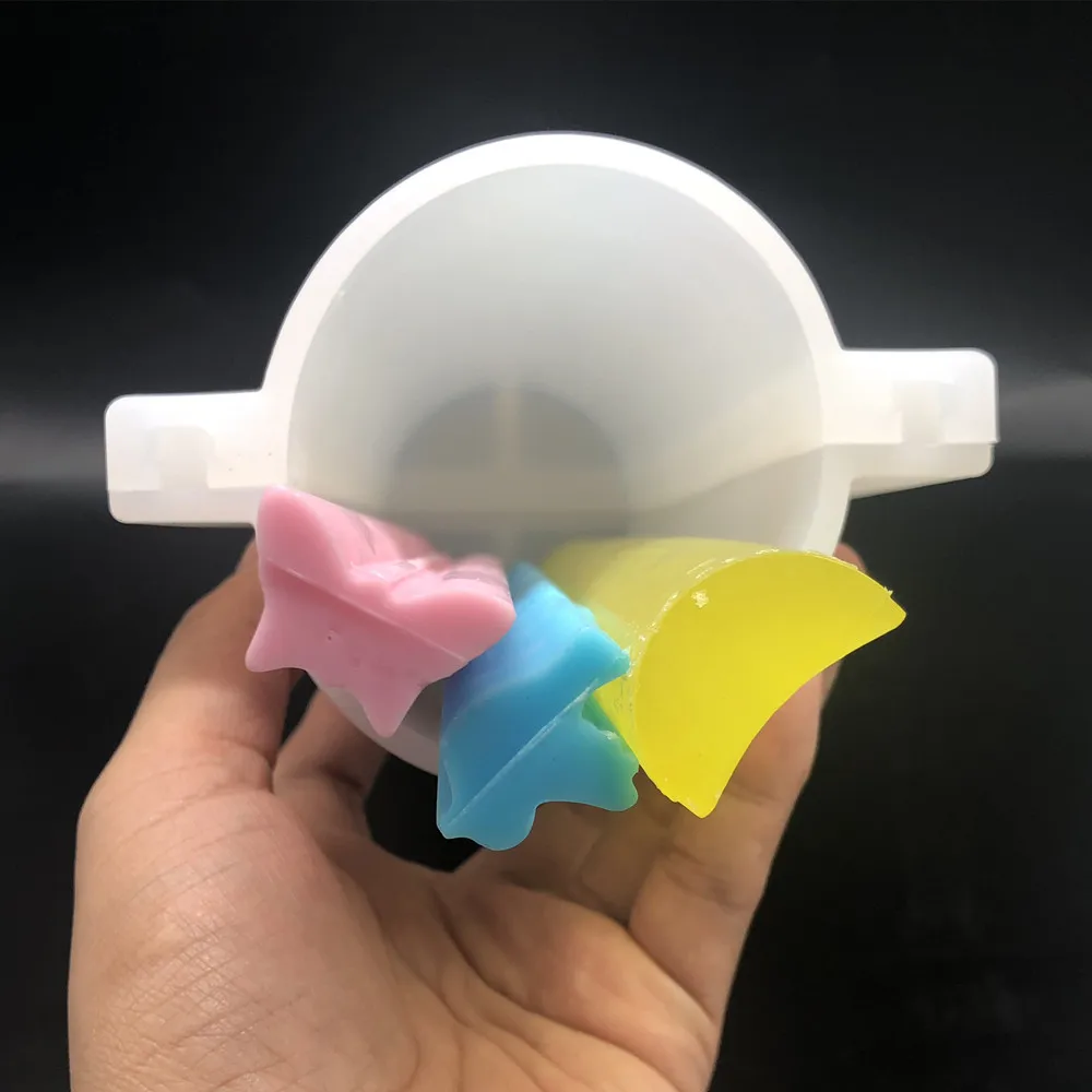 Circular soap mold (10)
