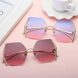 2021 Fashion Women Sunglasses mMtal irregular Glasses Gold Frame Trend Color Changing Sunglasses