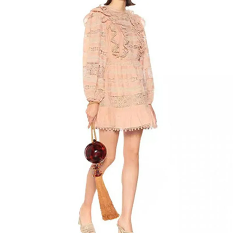 Белое Кружевное мини платье Boho с вышивкой вырезами поясом рюшами для отдыха