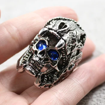 

2019 Blue Stone Cool Mens Boys 316L Stainless Steel Biker Rings Vintage Indian Jaguar Warrior Skull Punk Jewelry Gift for Male
