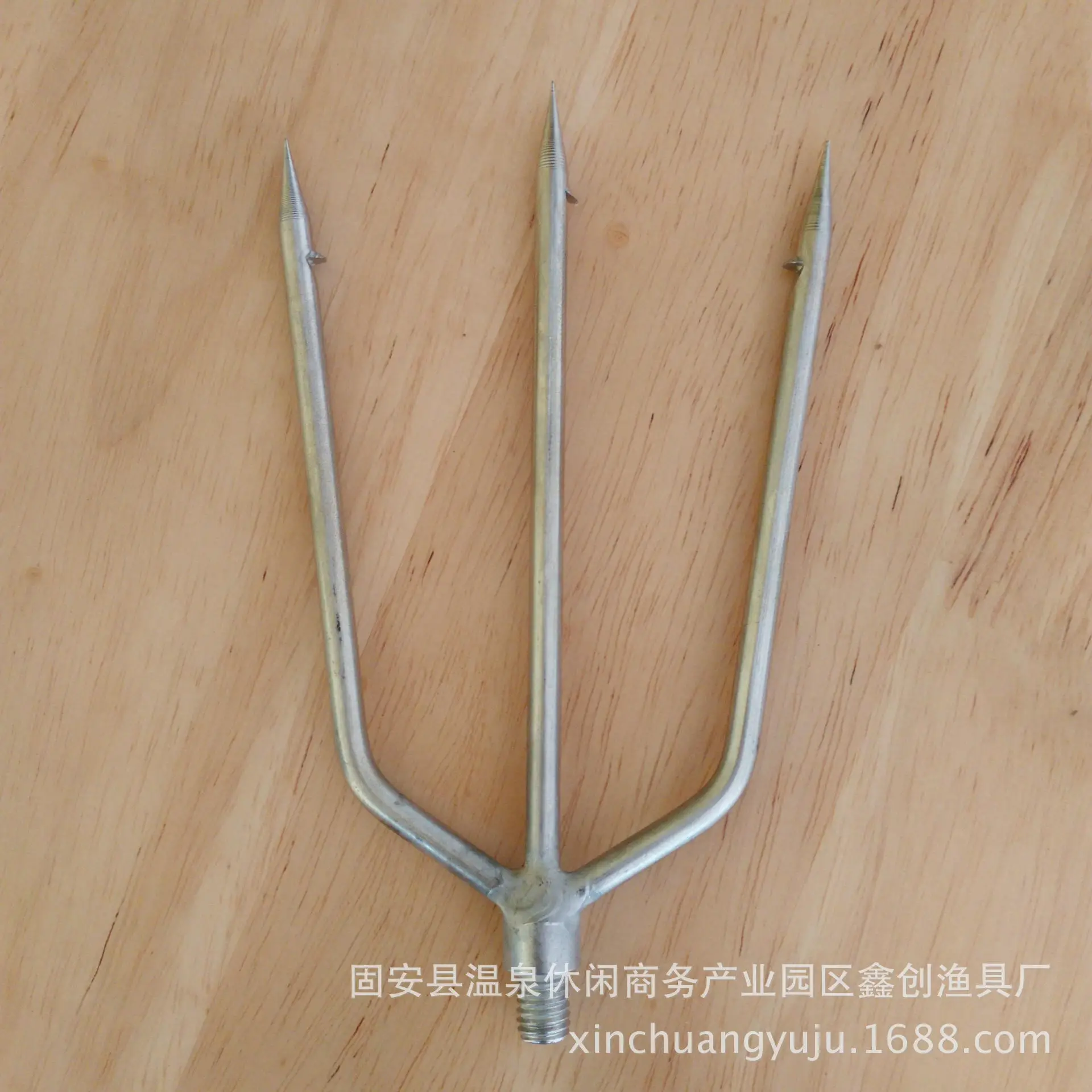 

Fishing Gear Stainless Steel Tridentate Fishing Fork 8mm Universal Screw Additive Fishing Rod Angling Supplies