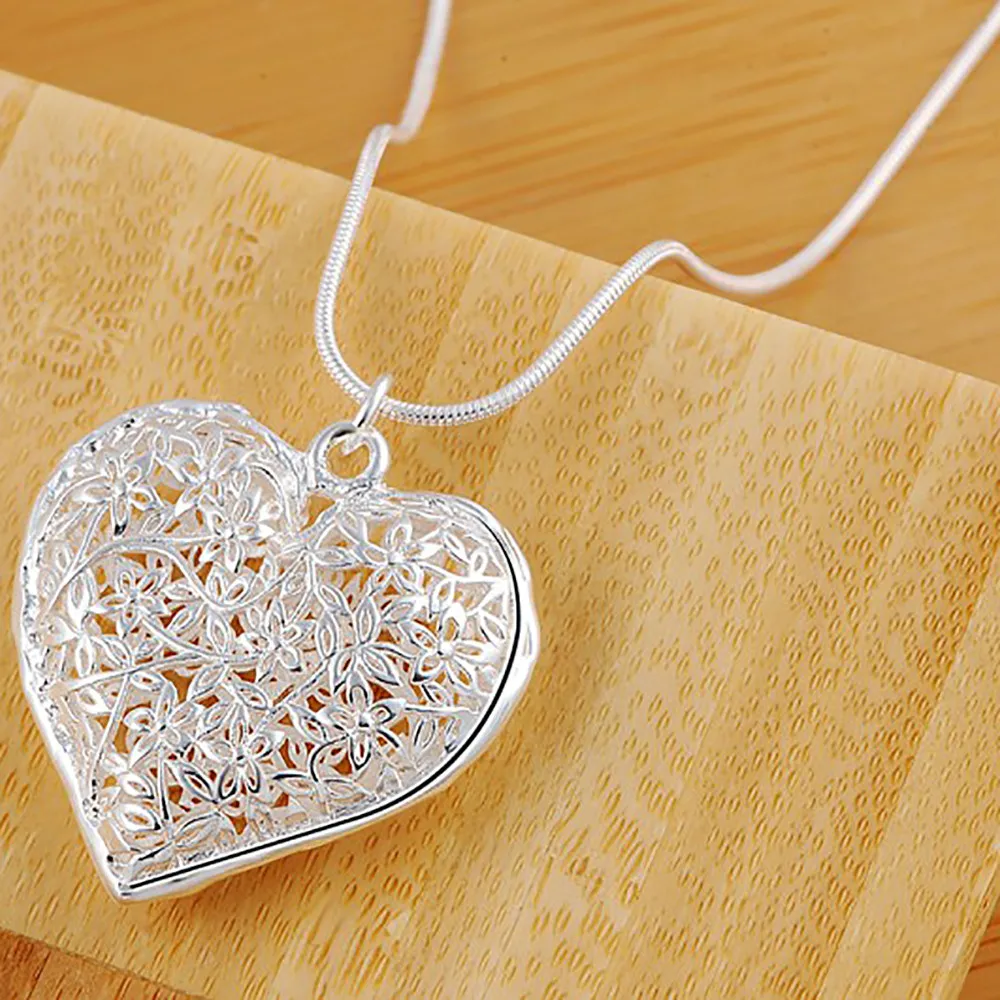 Fashion Women Love Hollow Personality Jewelry Charm Silver Plated Pendant Heart Hollow Necklace Elegant Retro collier femme 30H