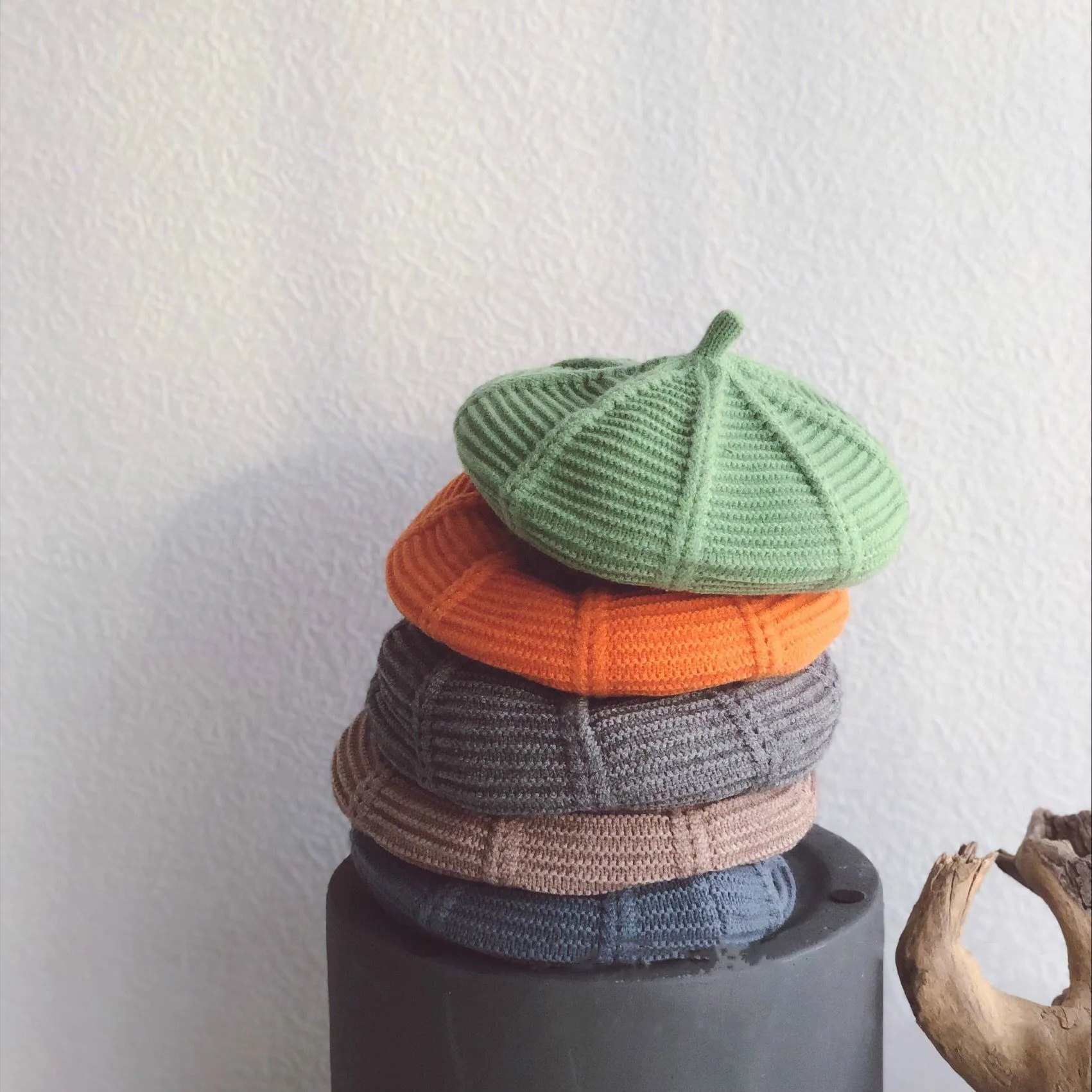 Детские шапки береты шляпа с рисунком; осенне-зимние; вязанные; шерстяные шляпы для маленьких мальчиков и девочек теплая шапка для 2 до 6 лет