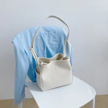 

Women Drawstring Bucket Bag Niche Design Ins Simple Style Minimalist 2020 New Hook Shoulder Portable Vegetable Basket Bag X2I4