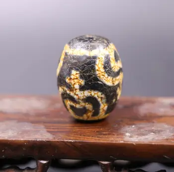 

Magic Power Tibetan Dragon Vein Agate Precious Bottle DALUO dZi Bead Pendant