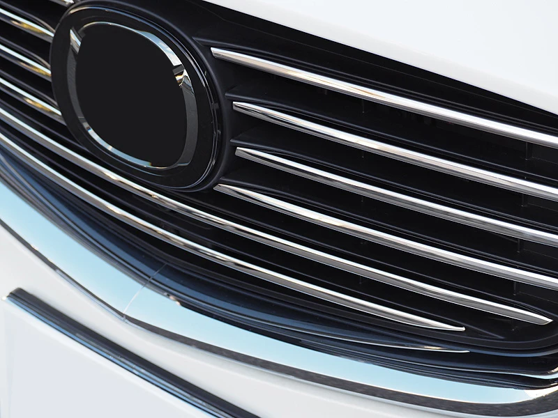 HTB1KtfiazzuK1RjSspeq6ziHVXap