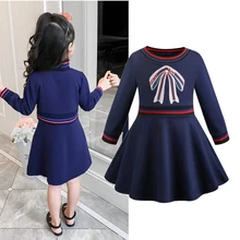 Осенне-зимнее платье для девочек; коллекция года; модное праздничное платье; темно-синее вязаное платье; платье принцессы; высококачественные детские платья с вышивкой