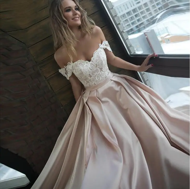 

Romantic Lace Applique Bridal Gowns with Sleeves free shipping Bride Dress 2020 Sexy Off The Shoulder Satin Wedding Dresses