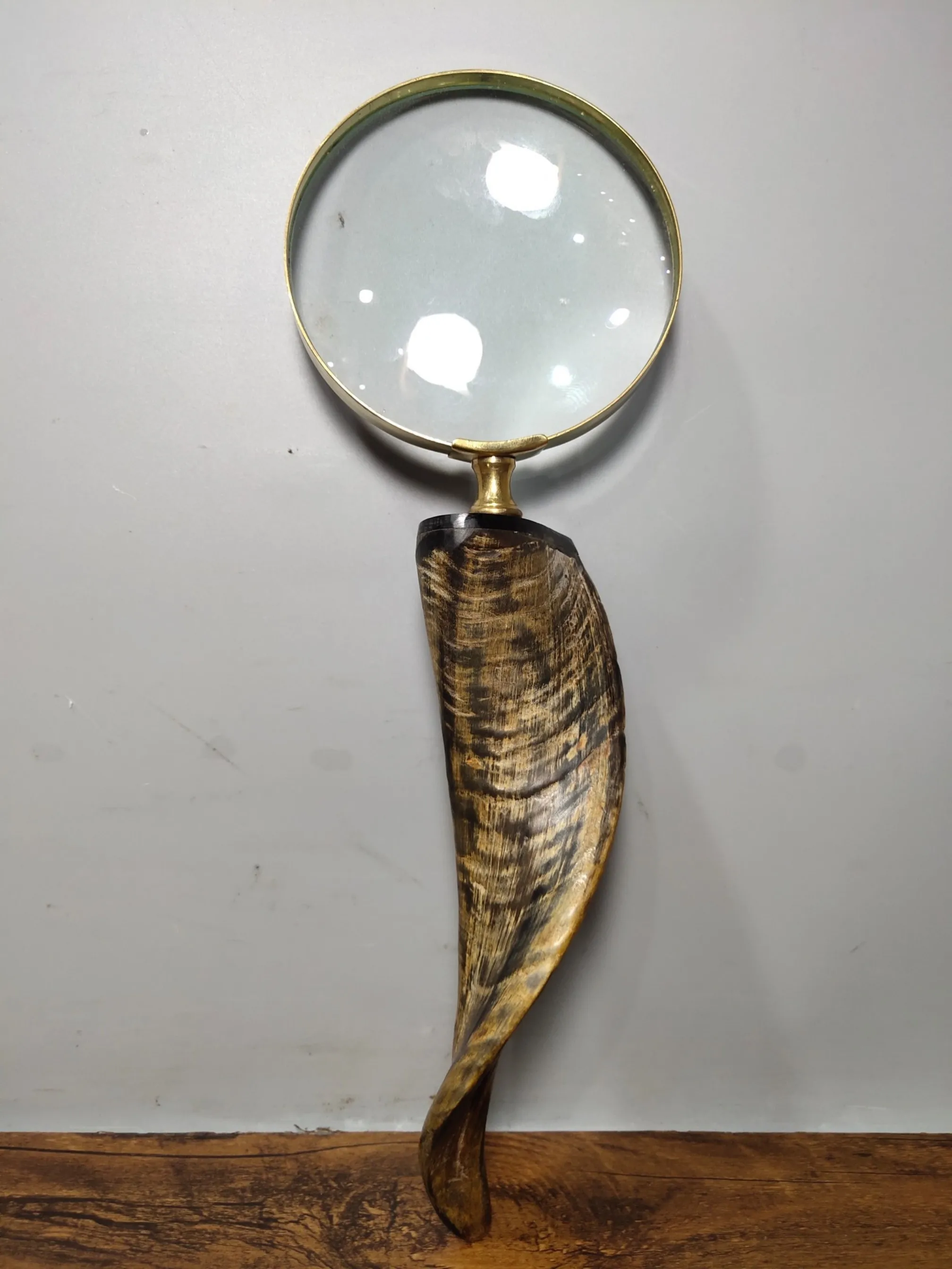 

Home Decor 11"China Collection Old Natural old horns magnifier Horn handle Magnifying glass Normal use