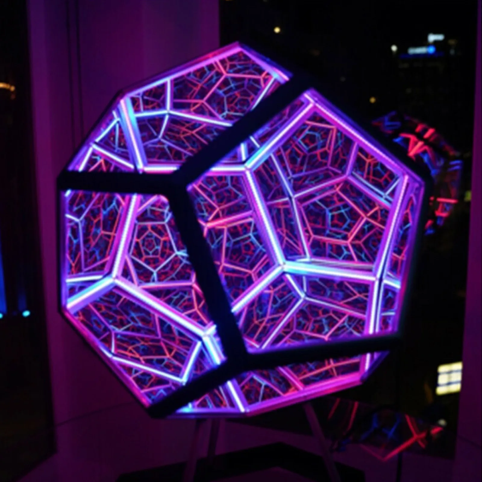 Christmas Infinite Dodecahedron Color Art Light Usb Charging Decorative Lamp Home Desktop Decoration Aesthetic Room Decor led table lamp,ornament crafts,three dimensional night lamp
