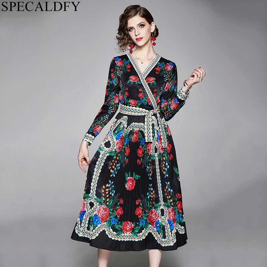 

2019 Newest European Fashion Floral Print Vintage Dress Designer Runway Maxi Dresses Boho Bohemian Long Pleated Dress Women