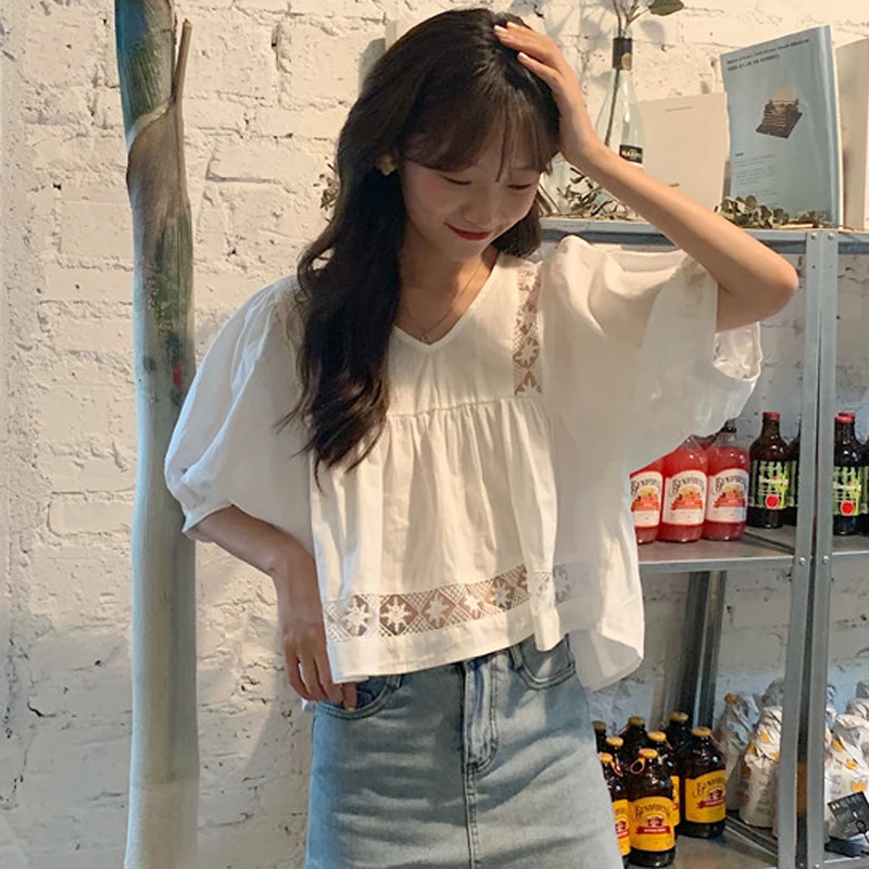 Женские Ажурные топы с V-образным вырезом новые летние рубашки в Корейском стиле