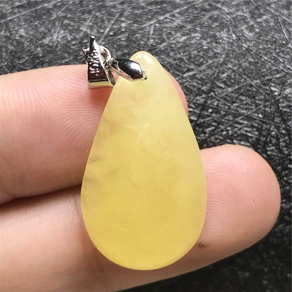 Amber Pendant (117)