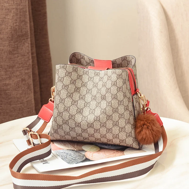 

New European and American fashion Joker portable slung shoulder bag leisure practical bucket bag k i pde shopping bag purse