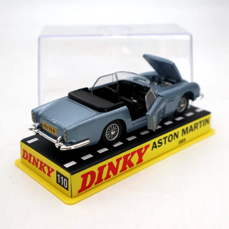 Коллекционные модели автомобилей Aston Martin голубого цвета в подарок игрушки Dinky из
