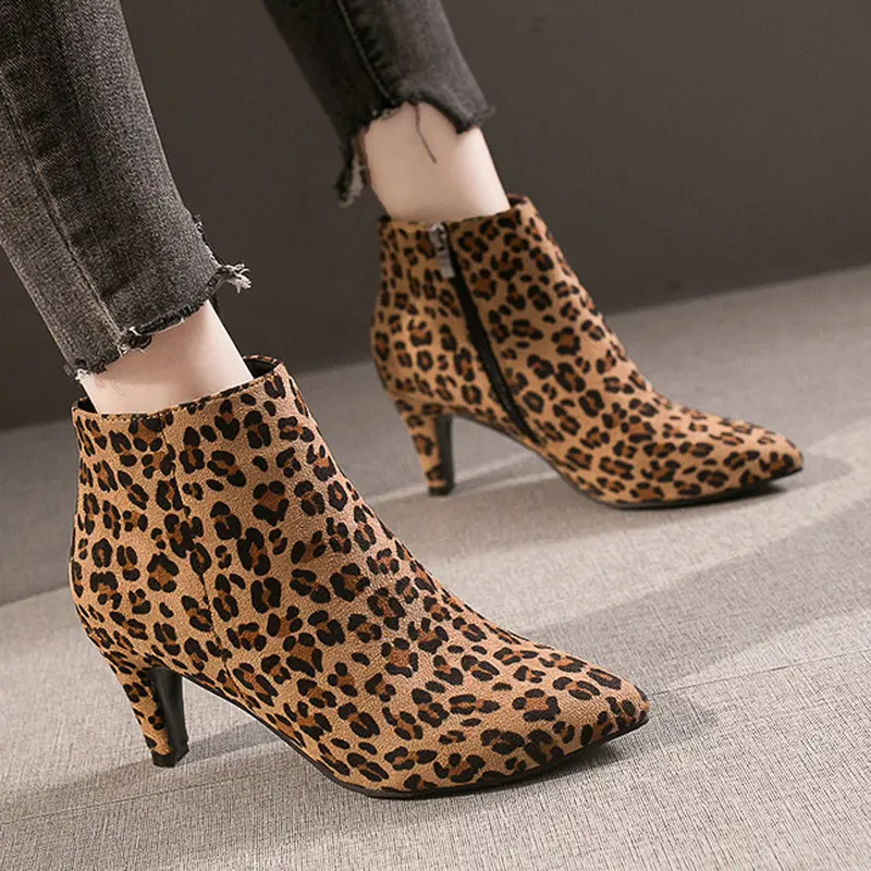 

Plus Size 35-53 Nice Pop Women Soft Wild Ankle Boots Autumn Crazy Leopard Zipper Shoes Woman High Heels Female Casual Jeans Boot