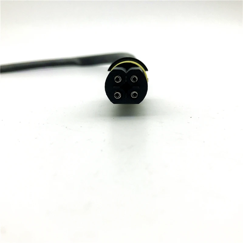 AUTO OXYGEN SENSOR FIT FOR W203 W204 S203 CL203 CLC180 W211 W212 E200 R171 SLK200 66CM 002 540 06 17 0258006475 0025400617 3