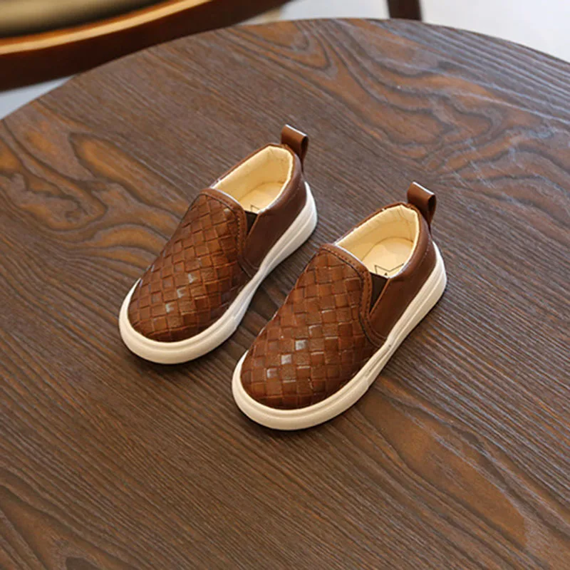 9049447973_1294257985