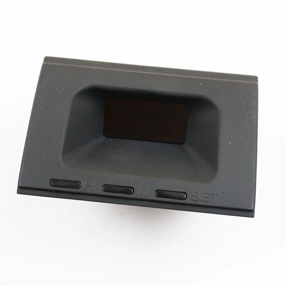 

LARBLL Dashboard Electronic Digital Clock MR749136 for MITSUBISHI Pajero Montero v31 v32 v33 1991-2000