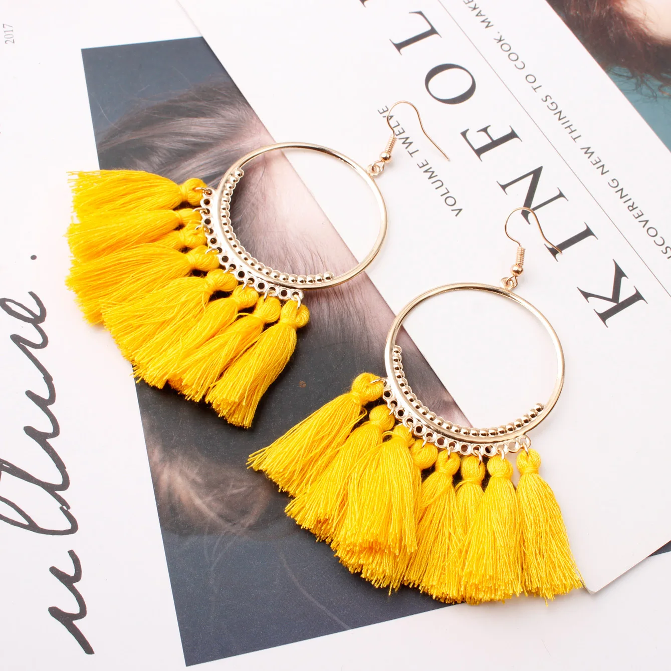 

Bohemian Handmade Statement Tassel Earrings for Women Vintage Round Long Drop Earrings Wedding Party Bridal Fringed Jewelry Gift