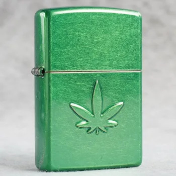 

oil lighter original Kerosene lighter Green paint Embossed Lucky Leaf copper windproof cigarette lighter gift for men