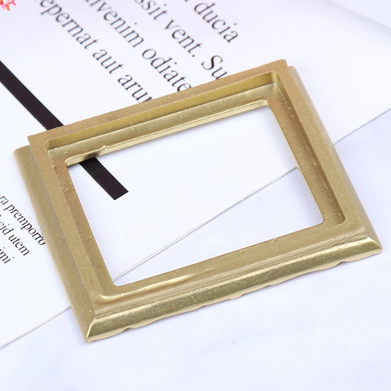 New Arrival 1/12 Doll House Miniature Resin Photo Frame Simulation Furniture Model Toy 7.3cmx6.0cm